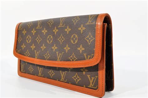 Pochettes Louis Vuitton femme occasion 